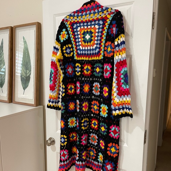 Dreamers by Debut Handmade Colorful Geometric Granny Crochet Kimono Duster - Picture 10 of 10
